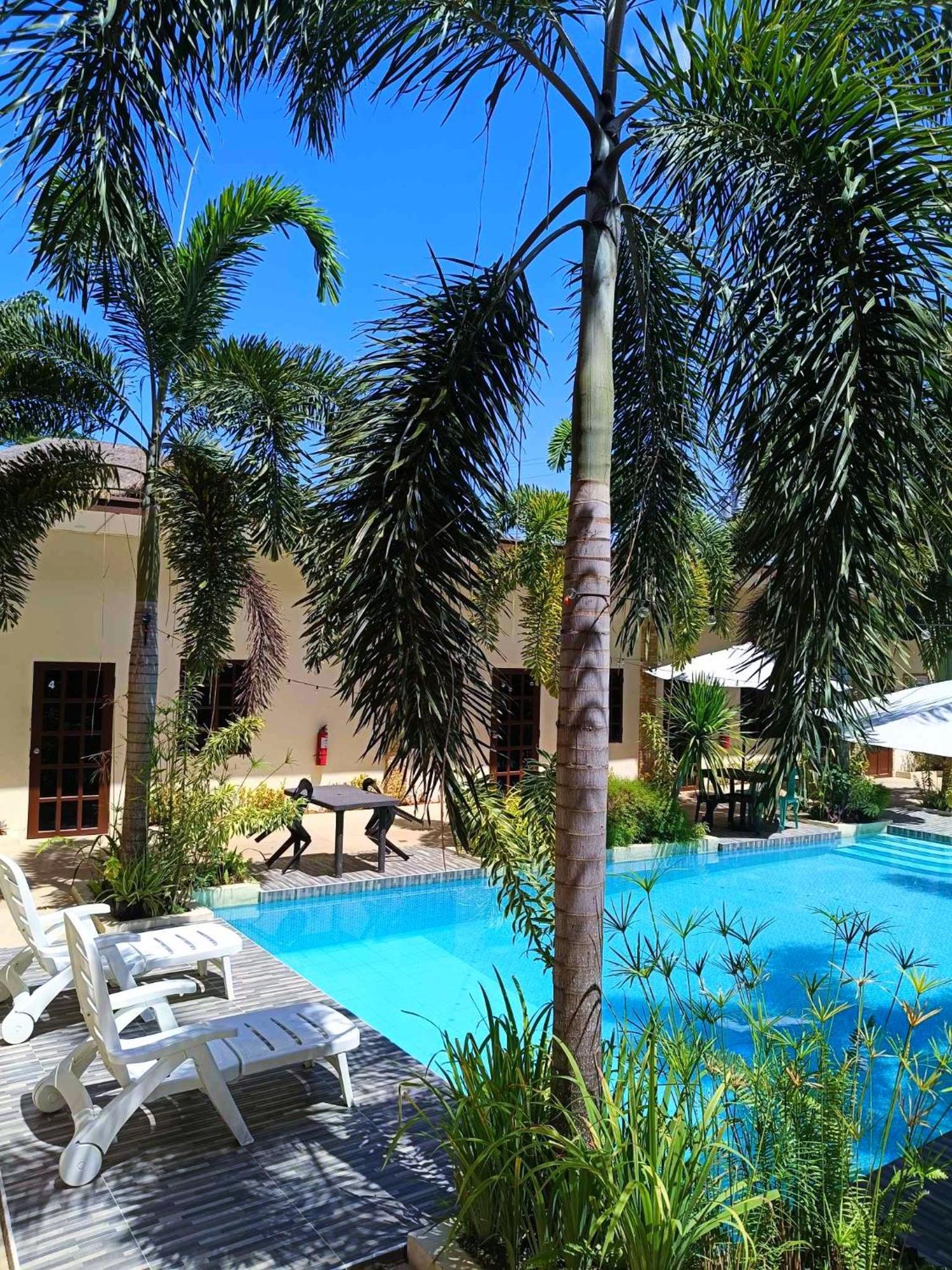 Softstone Resort Panglao Exterior photo